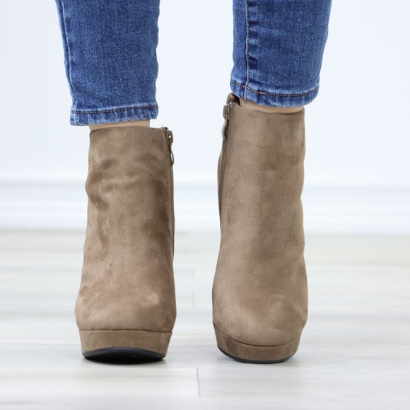 Platform Tan Suede Ankle Booties Block Heeled Boots - Picture 8 of 11